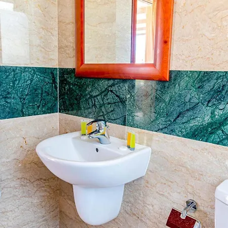 In Sleeps 6 Includes Swimming Pool And Air Con 2 Villa Mavroli